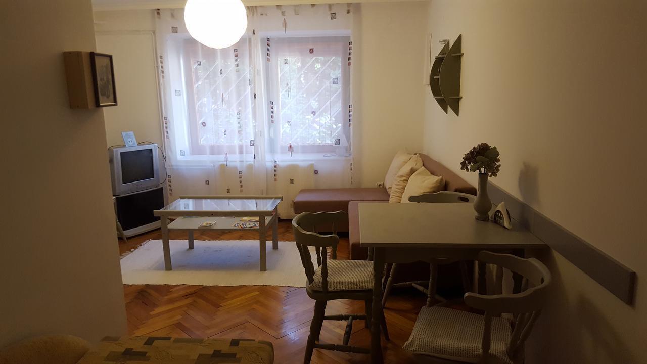 Hortenzia Apartment Szeged Exteriör bild